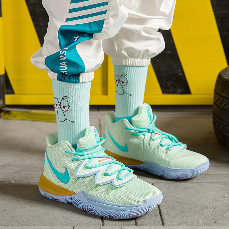 SpongeBob Squidward Cartoon Co - مراجعة Knee High Sock Women وسعره