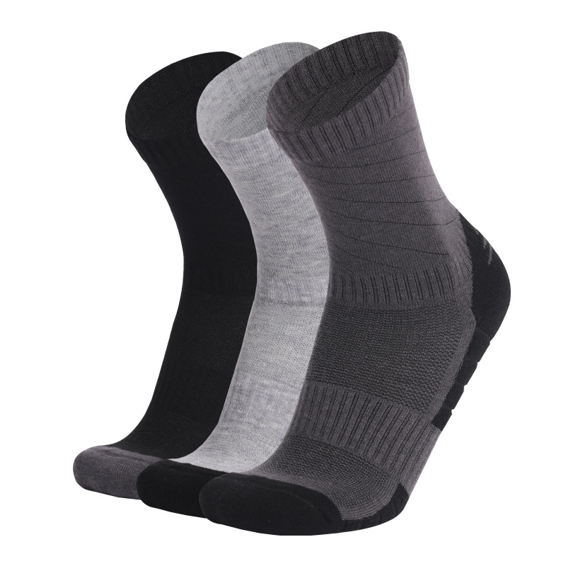 3 Pairs Men Merino Wool Sport  - مراجعة Wool Hiking Sock وسعره
