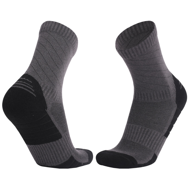 3 Pairs Men Merino Wool Sport  - مراجعة Wool Hiking Sock وسعره